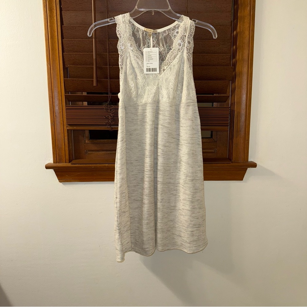 NWT $68 Anthropologie x Bordeaux Grey Lace Slip Knee Length V-Neck Dress S